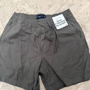 Abercrombie Textured Pull-On Shorts [Never Worn w/ Tags]